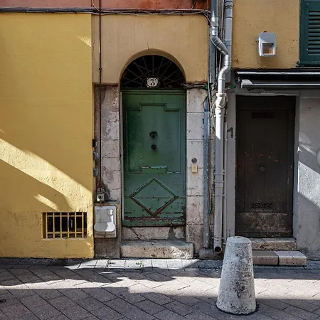 Charming Old Town Apartmán *